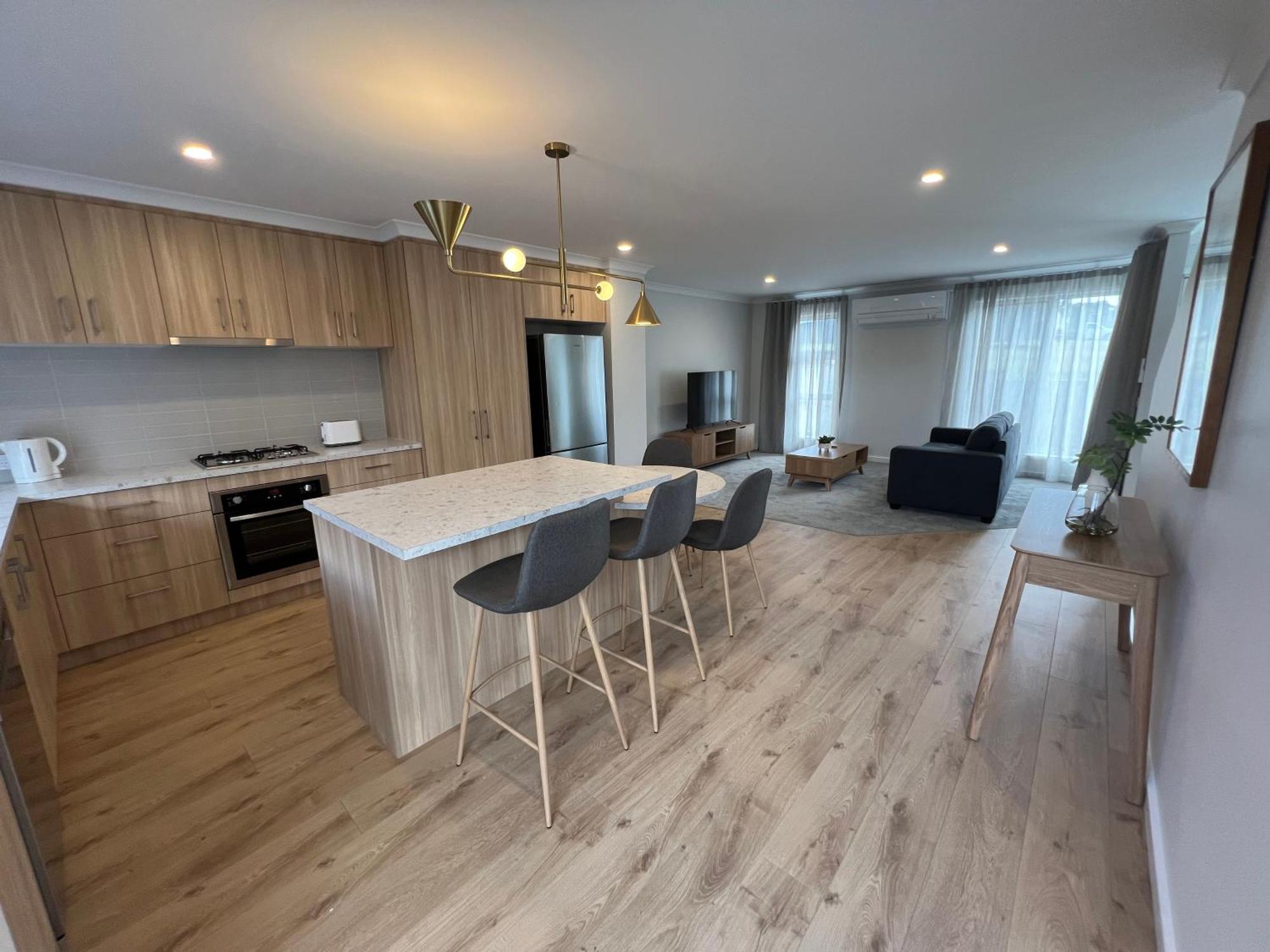 King Street Apartments Уорнъмбул Екстериор снимка